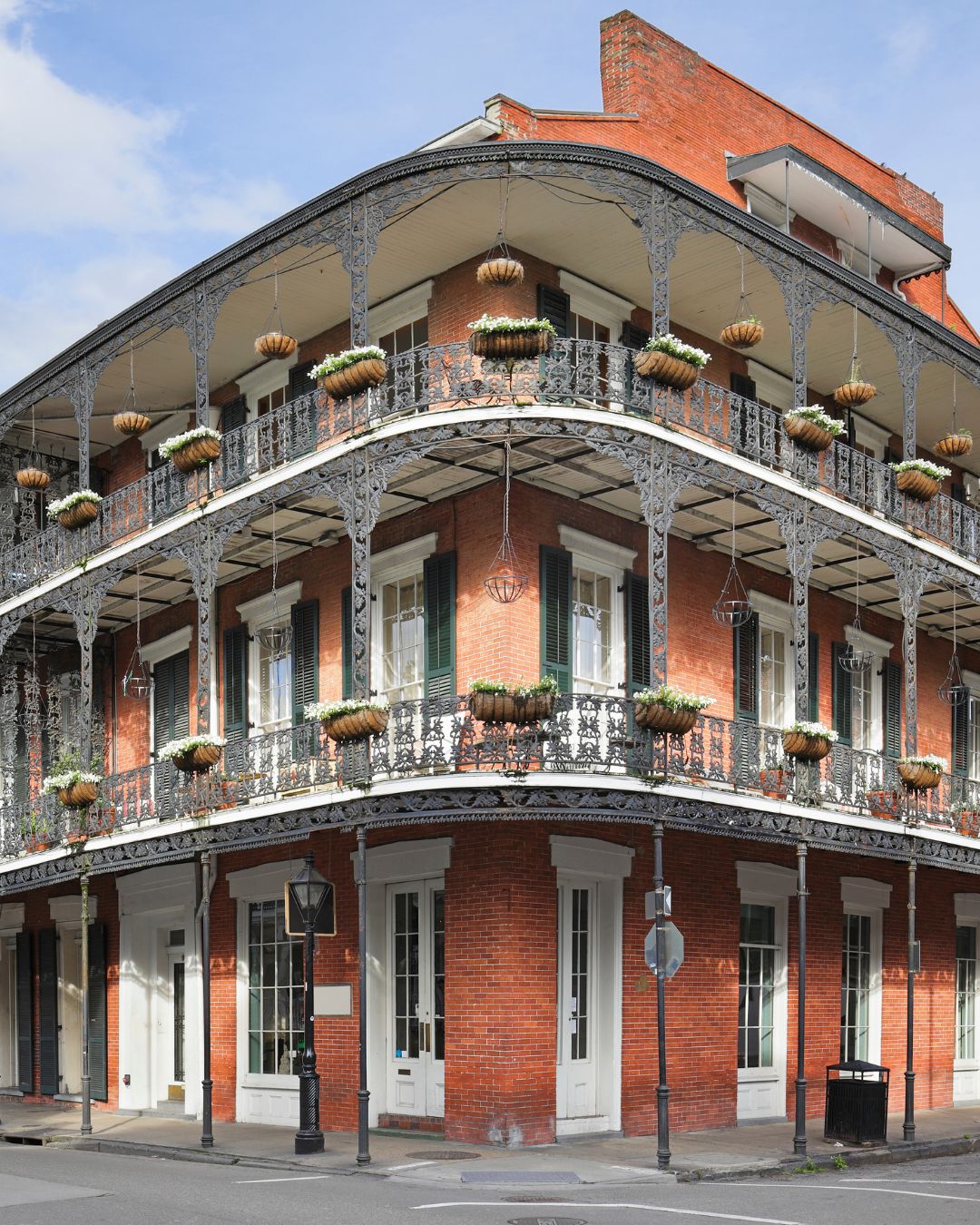 What to Expect When Visiting New Orleans for the Holidays